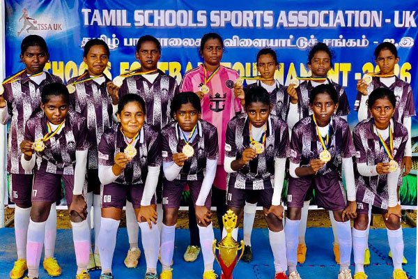 16 வயதுப்பெண்கள் அணிகளுக்கிடையே நடாத்திய உதைபந்தாட்டப் போட்டியில் யா/மகாஜனக் கல்லூரி அணி சாம்பியன்.