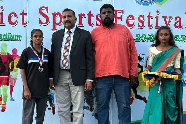 திறந்த போட்டியில் மகாஜனக் கல்லூரி மாணவி சாதனை