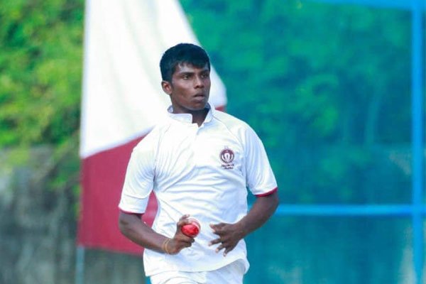 19 வயது வடமாகாண துடுப்பாட்ட அணிக்கு எமது கல்லூரி மாணவன் துளசிகன் தலைமைதாங்குகின்றார்.