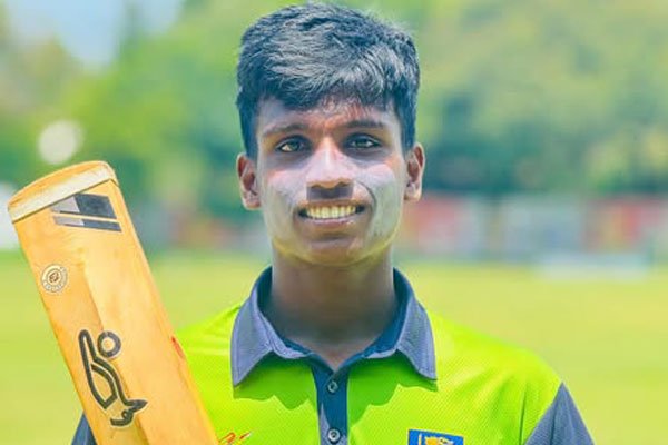 தம்புள்ள சுப்பர் மாகாண துடுப்பாட்ட அணியில் மகாஜனக்கல்லூரி வீரர் தரணிகன் தெரிவு!